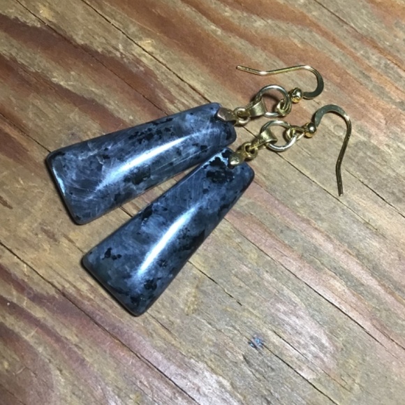 handmade blue black real larvikite gold plated earring - Picture 4 of 8